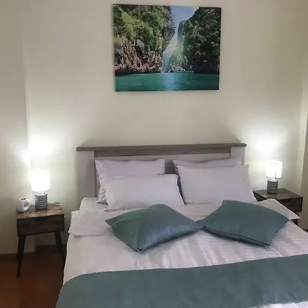 Fully Furnished Spacious 2bedroom