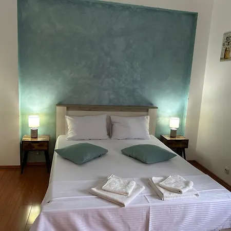 Apartment Fully Furnished Spacious 2bedroom
