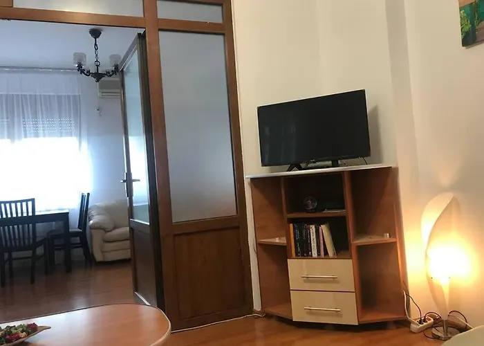 Apartmán Fully Furnished Spacious 2bedroom