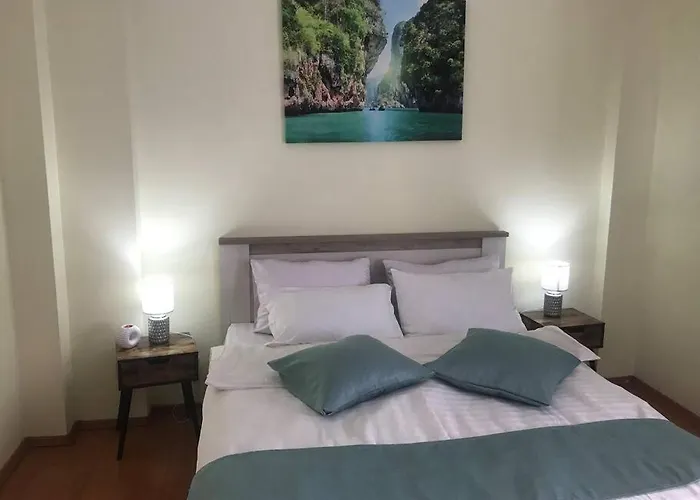 Fully Furnished Spacious 2bedroom